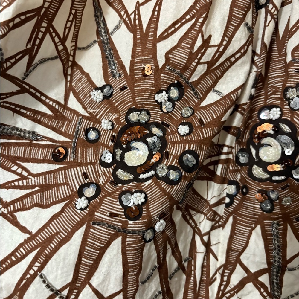 100% Silk Sunburst Sleeveless Dress. Sunburst Design with Embellishments. - Picture 7 of 16